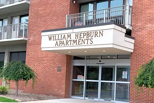 William Hepburn Apartments Photo 2