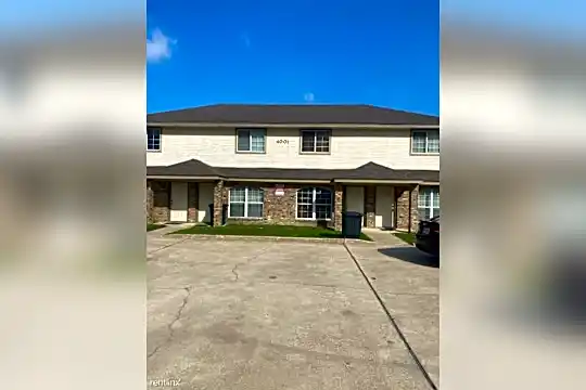 4001 Nadine Dr Photo 1