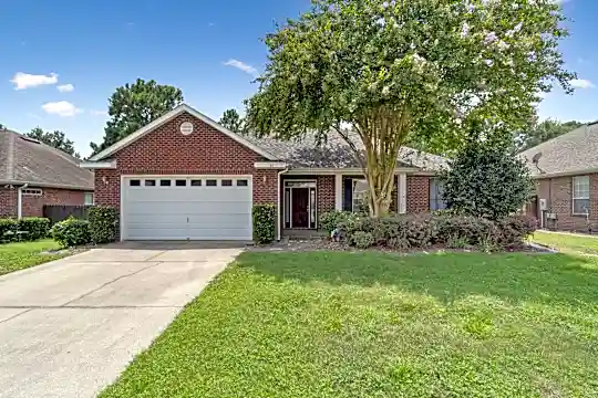130 Alicia Dr Photo 1