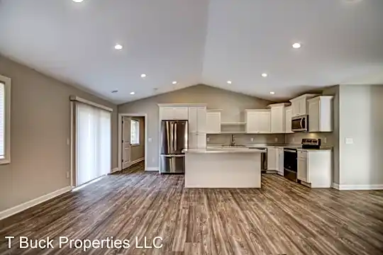 519 140th St Photo 2