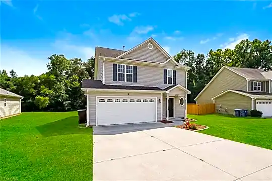 2080 Dresden Dr Photo 2