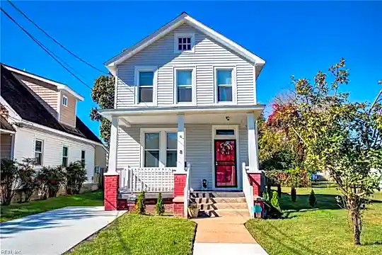 8 S Boxwood St Photo 1