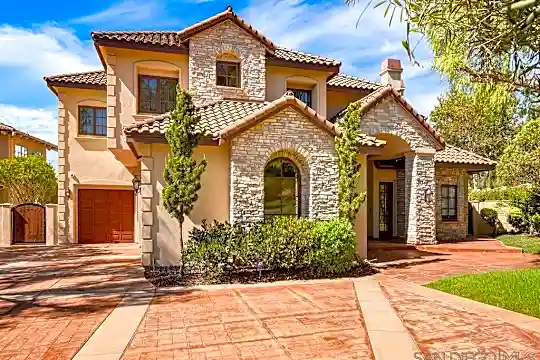 5478 Meadows Del Mar Photo 2