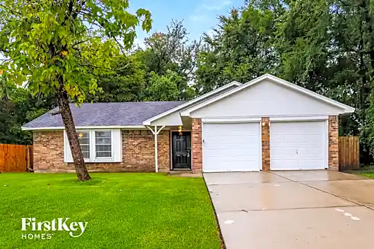 16718 Jib Court Photo 1