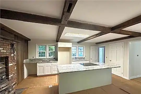 82 Codfish Hill Rd Photo 2