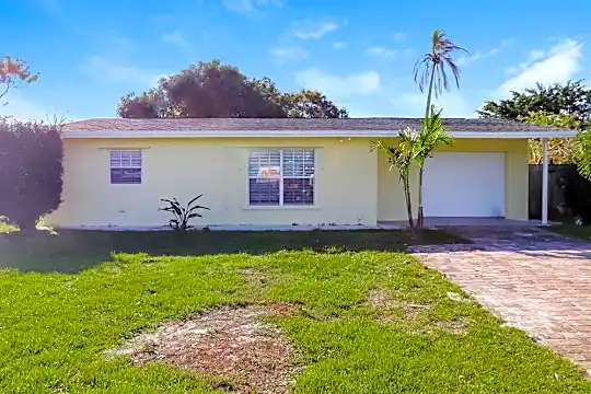 2140 SUNSET BLVD Photo 1
