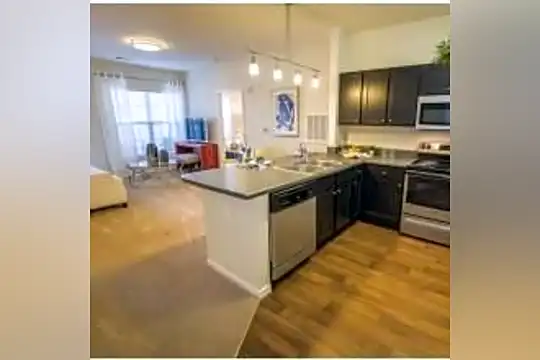 Reserve At Park West Photo 1