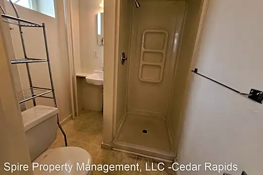 79 Main Ave Photo 2