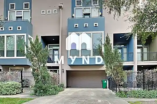 3101 Chenevert Street Apt B Photo 1