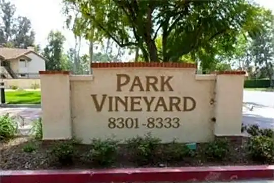 8331 Vineyard Ave #8 Photo 1