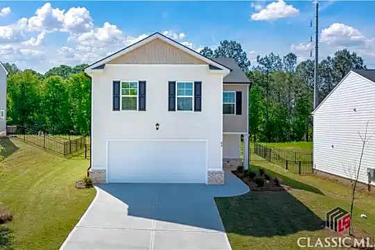 17 Coastal Dr #AISLE Photo 1