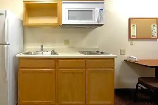 Value Place Extended Stay Hotel - Fort Worth Photo 2