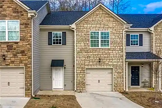 8335 Triple Crown Dr Photo 1