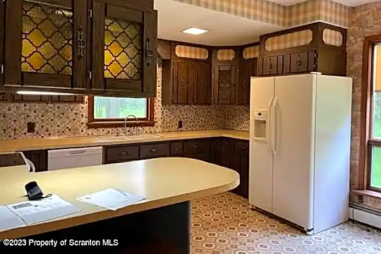 371 Tamarack Photo 2
