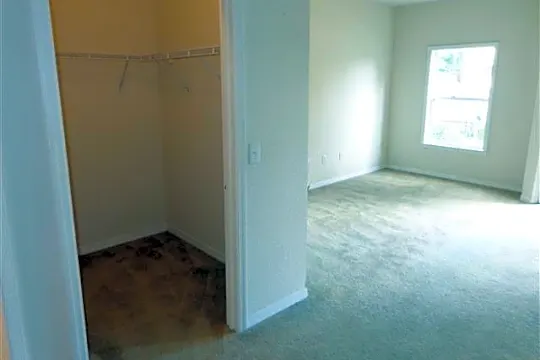 3555 Conroy Rd Photo 2