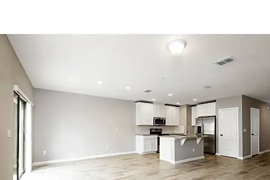 Kitchen_2.png