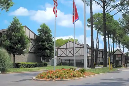 New Horizon Apartments Photo 2