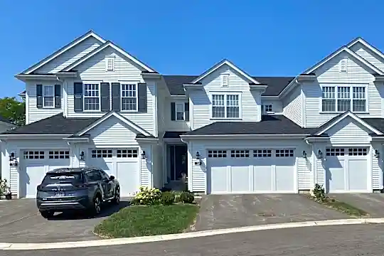 720 Derby Ln Photo 1