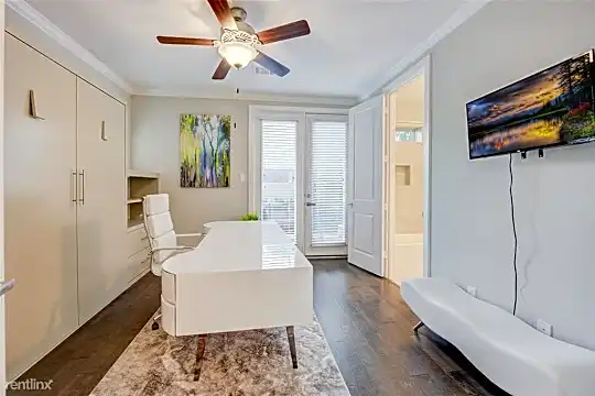 1309 Edwinstowe Trl Photo 2