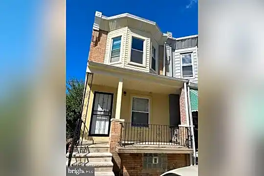 3102 N Marston St Photo 1