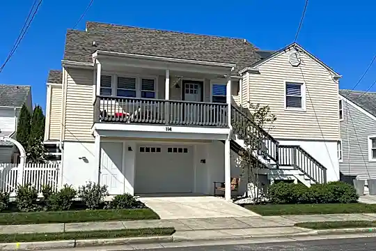 114 N Argyle Ave Photo 1