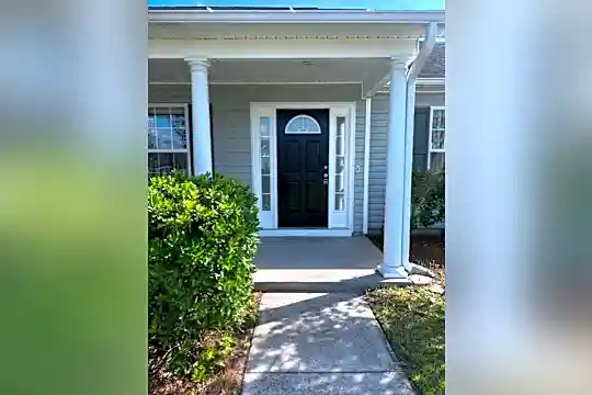 2715 Bow Hunter Dr Photo 2