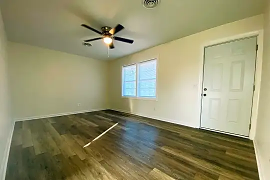 27 Kerry Cir Photo 1