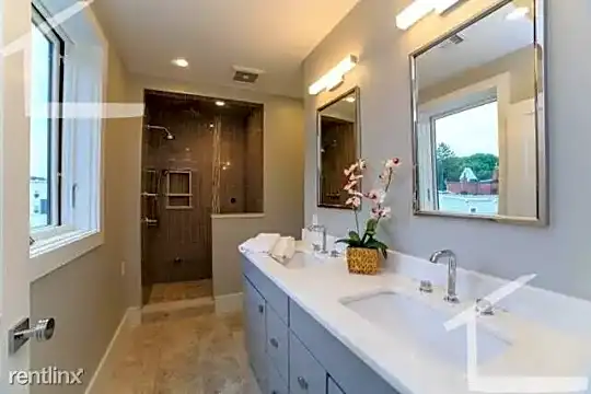 65 Cameron St Photo 1