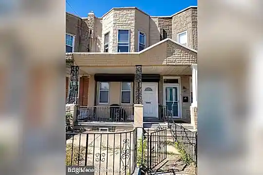 2332 E Allegheny Ave Photo 1