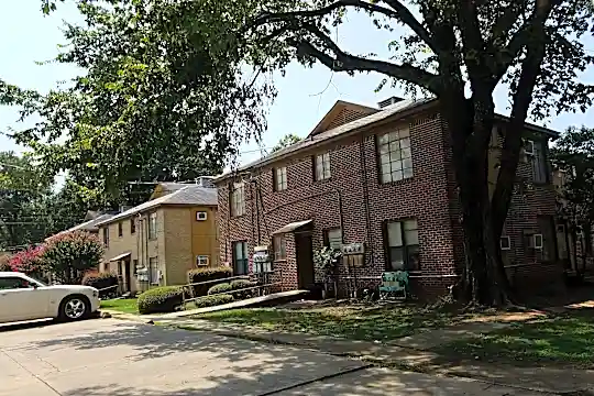 Beechdale Apartments Photo 2