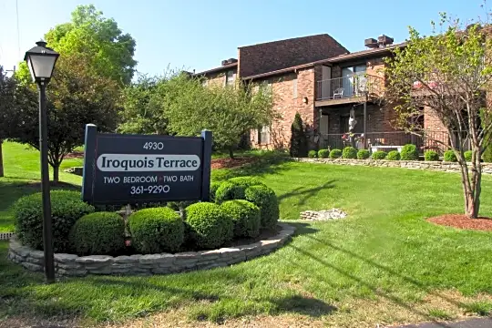 Iroquois Terrace Photo 1