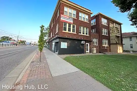478 Herschel St Photo 1