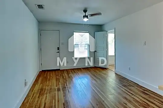 3711 Mt Royal Street Photo 2
