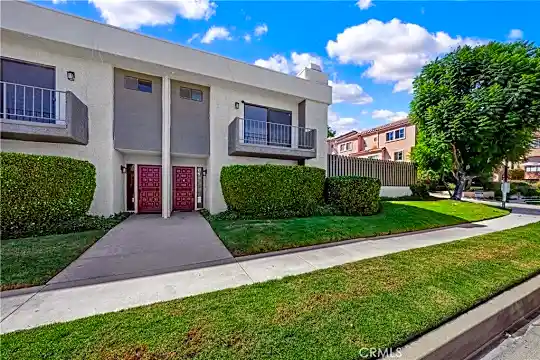 4327 Freedom Dr #8 Photo 1