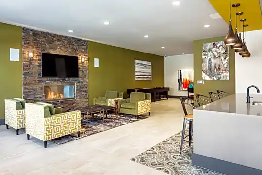 Evolve Tuscaloosa - Per Bed Lease Photo 2