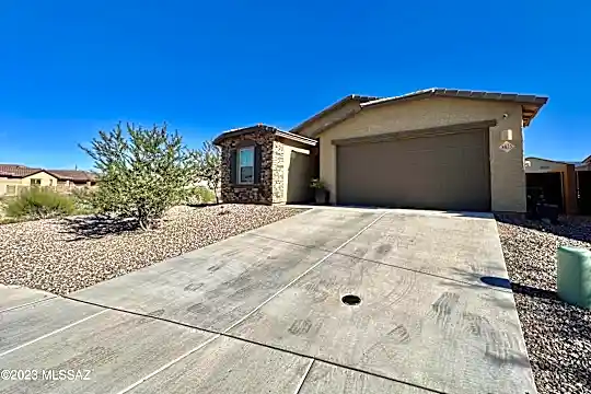 8073 S Jaeger Pl Photo 1