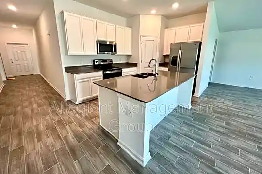 753 Citrus Reserve Blvd Photo 2