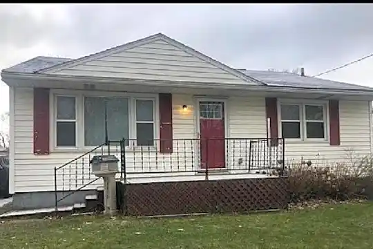 1118 Battles Ave Photo 2