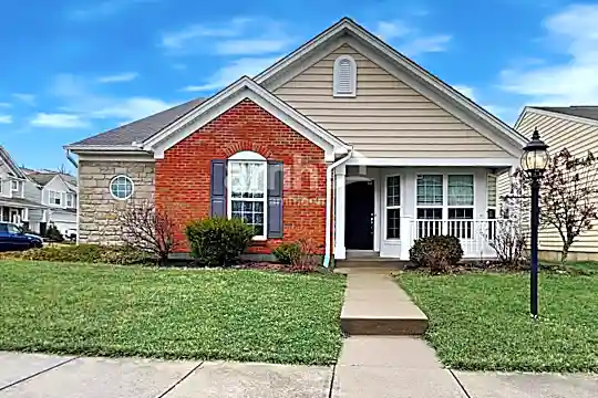9600 Splendor Drive Photo 1