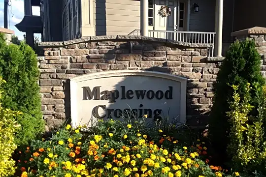 Maplewood Crossing Photo 2