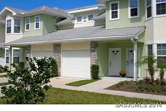 120 Magnolia Crossing Point #2005 Photo 1
