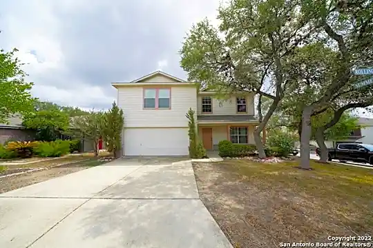 5906 Rolling Trail Dr Photo 2
