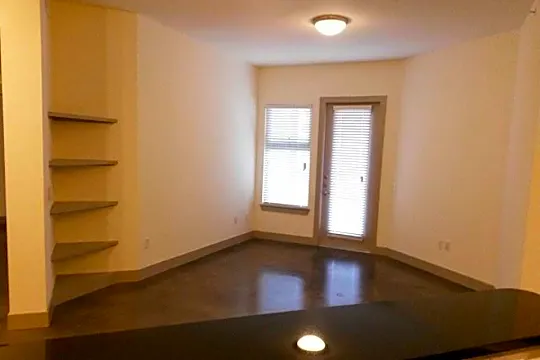 75235 Properties Photo 2