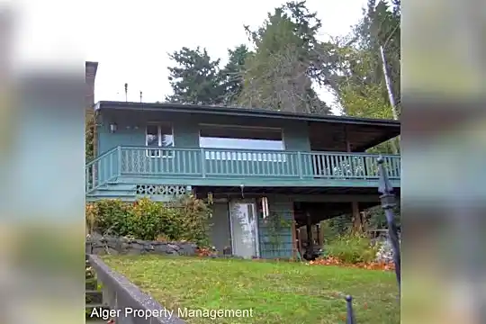 1325 Jacobsen Blvd Photo 1