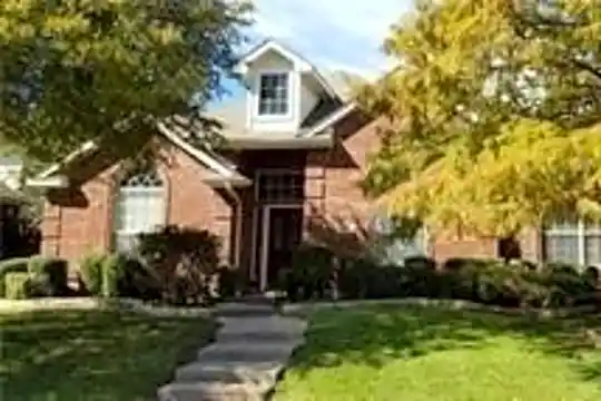 9309 Daystar Dr