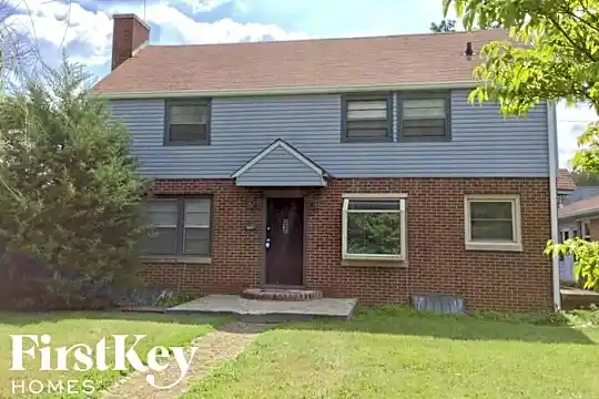 4209 East Pleasant Run Parkway South Drive Photo 1