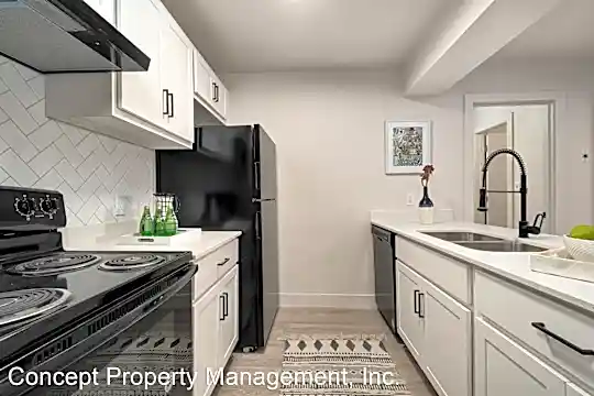 665 East 5th Avenue Photo 1
