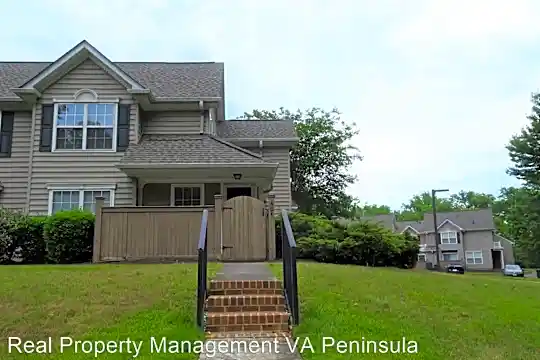 504 Settlement Dr Photo 2
