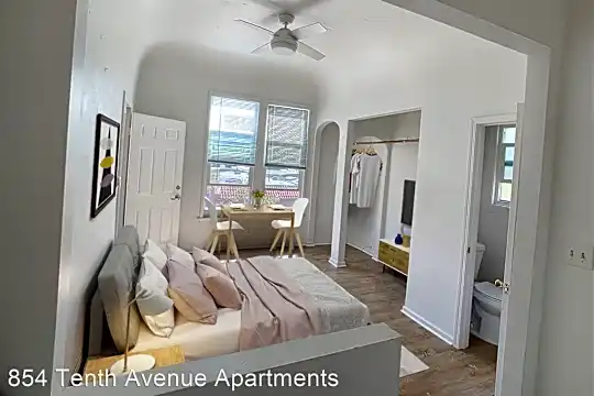 854 Tenth Ave Photo 2