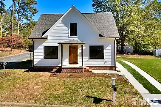 2316 Stroller Ave Photo 2